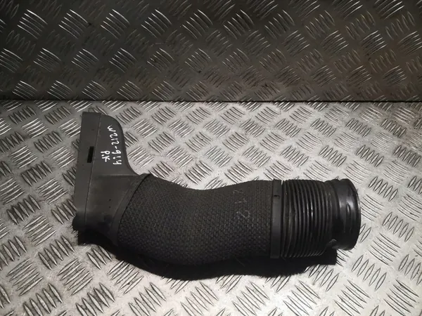 Mercedes-Benz E W212 Luchtinlaatpijp image 3