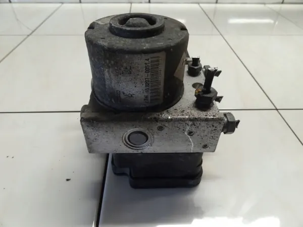 Ford ABS-Pumpe OEM 10097001173 - Gebrauchtteil image 3