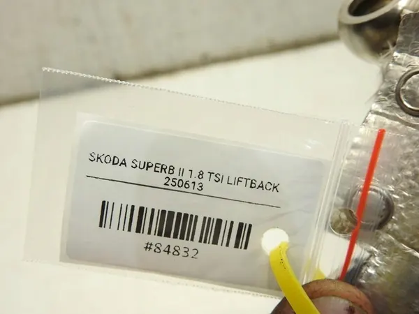 SKODA SUPERB Turbo Jäähdytyslinja 06J121492E image 4