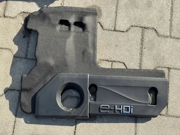 Citroen DS3 10-16 1.6 eHDI Cubierta Motor OEM 9676239080 image 2