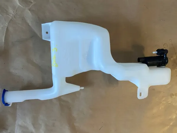 Réservoir et Pompe OEM 8A61-178613-AG pour Ford Fiesta image 4