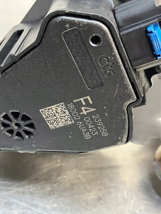 Pedalsatz OEM 465016UA0B 180026UA3B für Renault Austral image 5