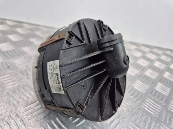 Bomba de aire secundaria Mercedes W204 A0001406785 image 3