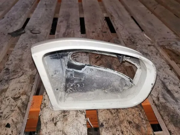 Höger spegelram OEM 413135436 Mercedes E W211 image 2