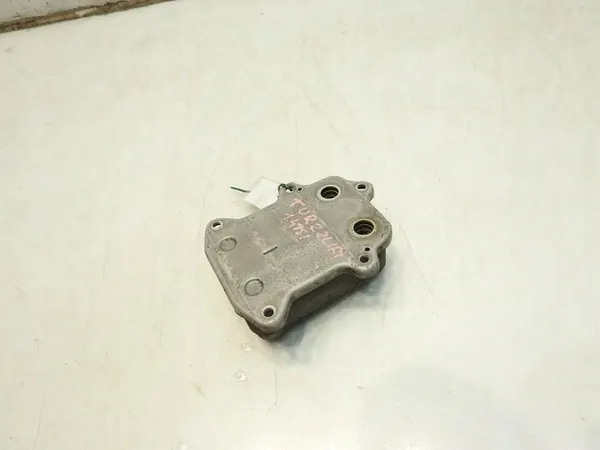 Ölkühler VW Touran 1.4 TSI 03C117021M image 3