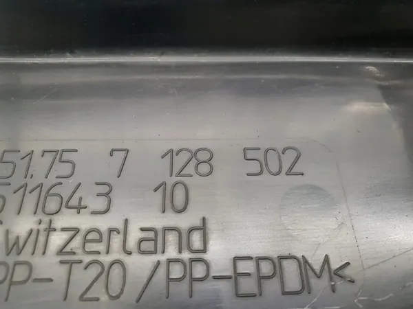 BMW OEM 7128502 Kylargaller för 1-serien 2009 image 5