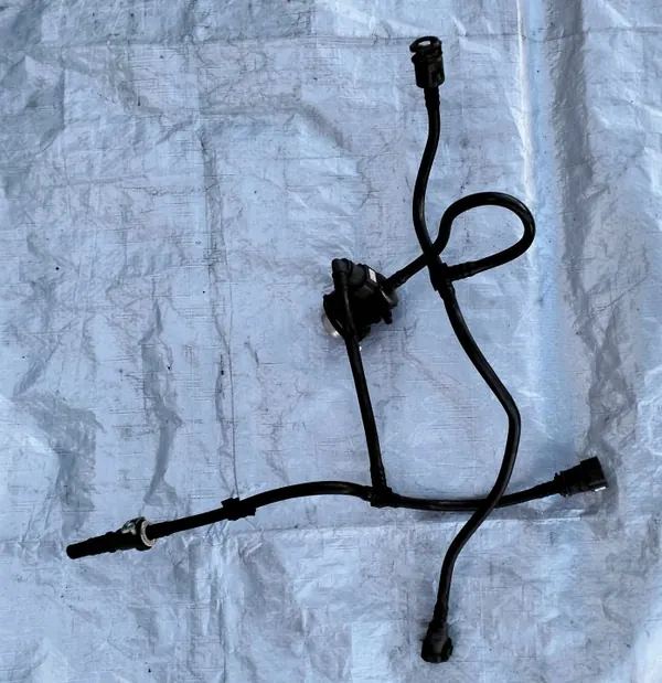 Válvula de combustível OEM 9649998280 para Citroen C5 III X7 2.7 HDI image 2