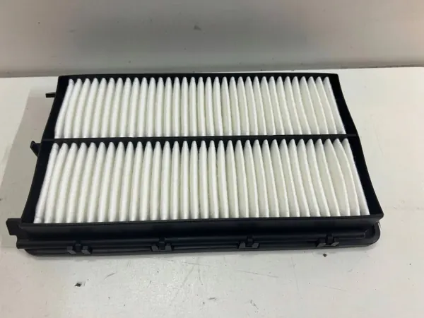 Filtro de ar Hyundai OE 28113A9200 - Usado image 3