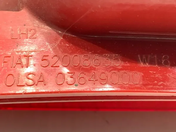 Luz traseira esquerda de para-choque FIAT 500 Hatchback OEM 52008635 image 3