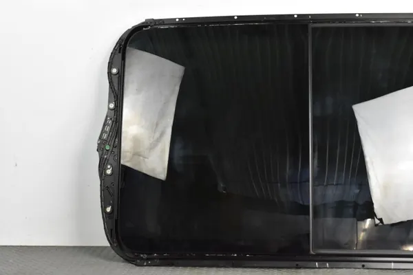 Techo Panorámico Usado OEM 10601600 para MG ZS SUV image 4