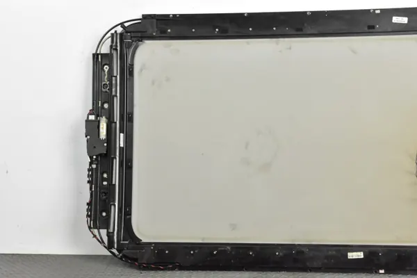 Techo Panorámico Usado OEM 10601600 para MG ZS SUV image 7