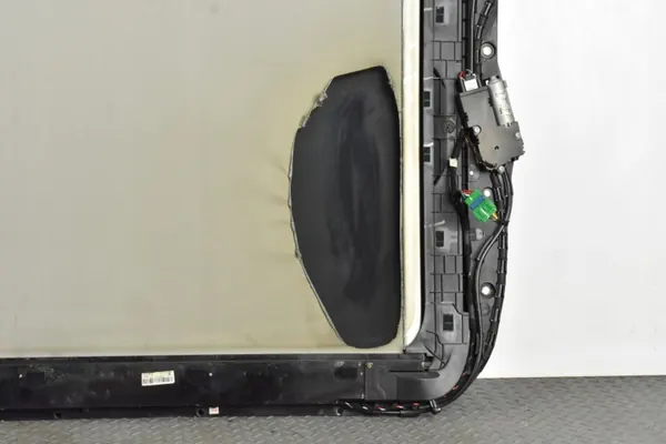 Techo Panorámico Usado OEM 10601600 para MG ZS SUV image 9