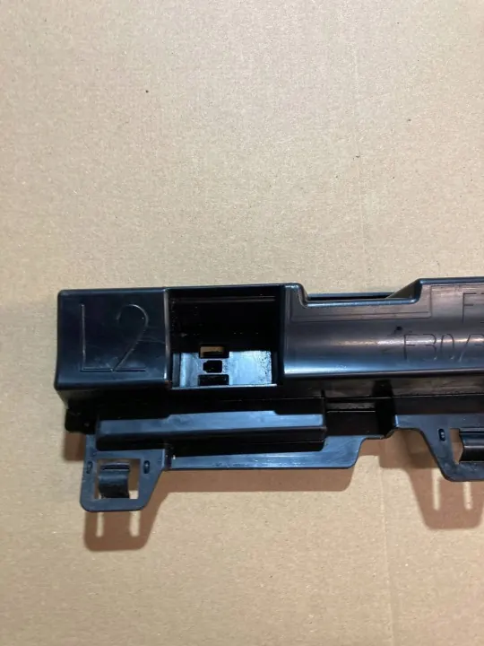 BMW F30/31 Linker voor dorpelbeschermer OEM 51777256915 image 5