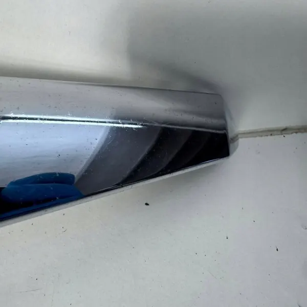 Skoda Superb II grille embleem OEM JPF131014009001 image 9