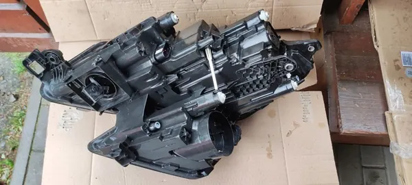 Farol Dianteiro Skoda Kodiaq image 8