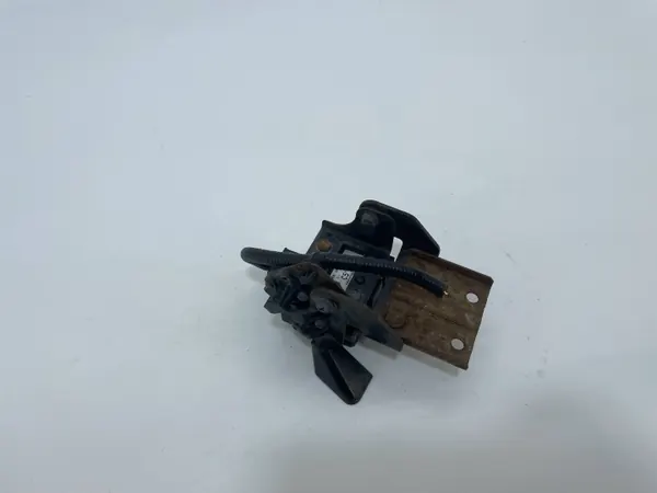 Radarsensorfäste OEM 28438-3ZL1B för Nissan Pulsar image 6