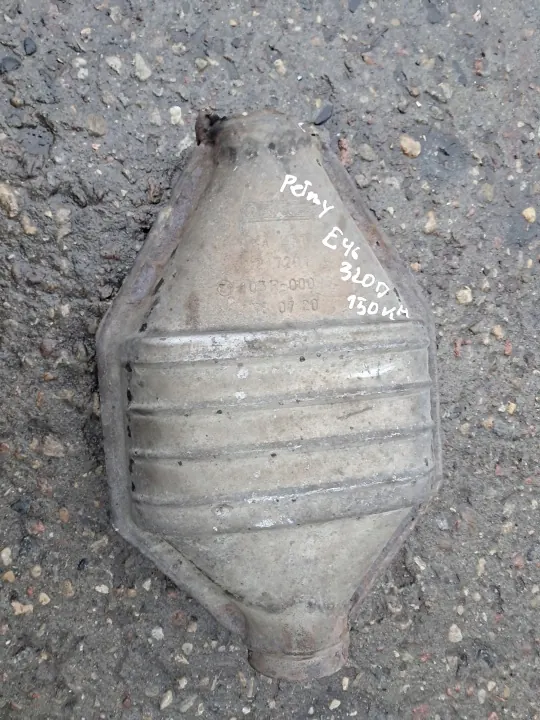 Catalyseur central Walker OEM 7 789 040 BMW E46 320d image 2