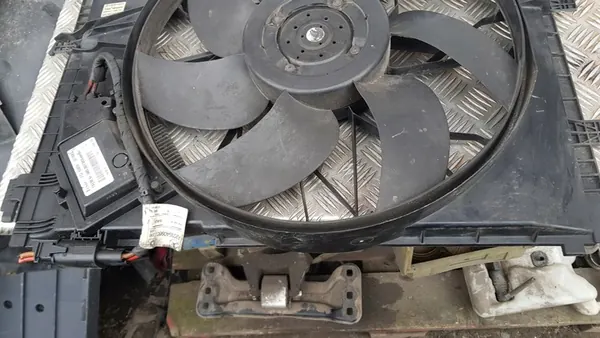 Mercedes-Benz OE A2035000193 Koelventilator image 8