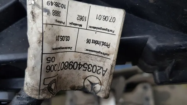 Mercedes-Benz OE A2035000193 Koelventilator image 9