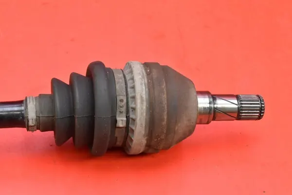 Vänster fram axel Opel Astra 4 1.4 Turbo 13335145 AAFZ image 4