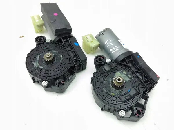 Audi Q5 SQ5 Schiebedachmotor OEM 0390200132 image 4