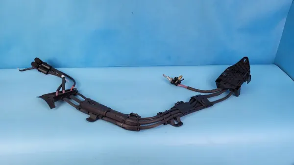 Mercedes W206 Batteriekabel OEM A2065402000 - Gebraucht image 5