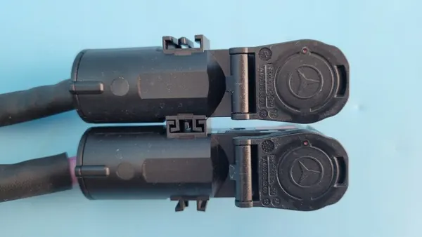 Mercedes W206 Batteriekabel OEM A2065402000 - Gebraucht image 6