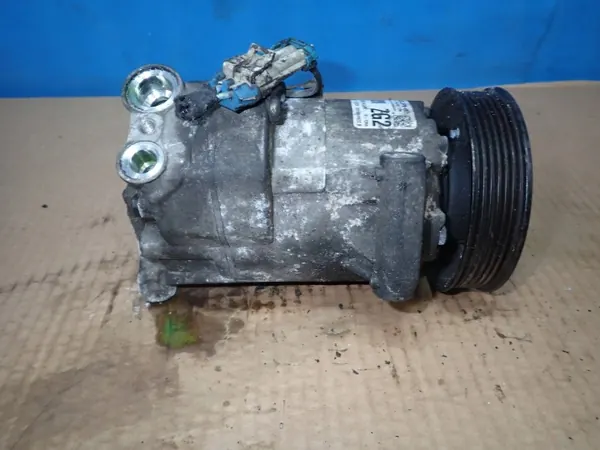 Opel OE 13250604 Begagnad AC-kompressor image 2