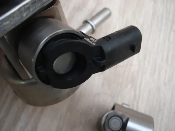 Bomba de combustível 1.3 Turbo FIAT 500X JEEP ALFA OEM 46338804 image 8