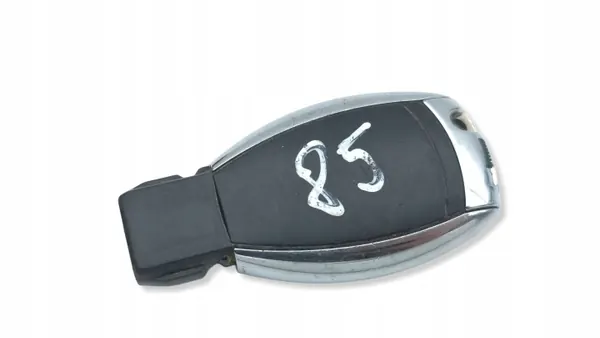 Mercedes-Benz Avain OEM AMD229611 C-luokka W204 image 4