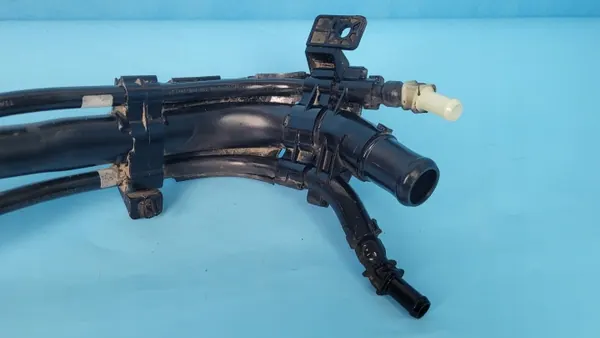 Bränslefyllningsrör OEM 31030-G4000 för Hyundai i30 III image 9