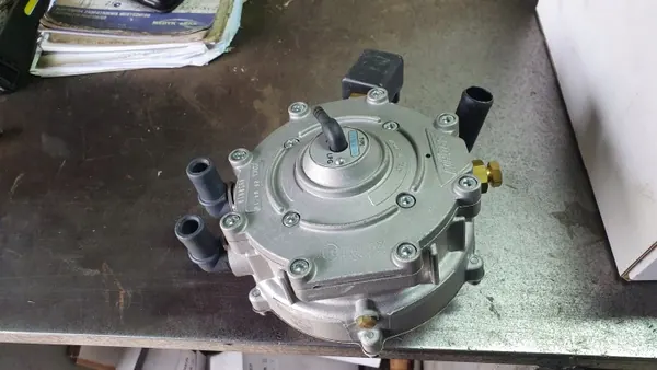 TARTARINI SEQ STD Reducer + Temp Sensor OEM 8950984 image 2