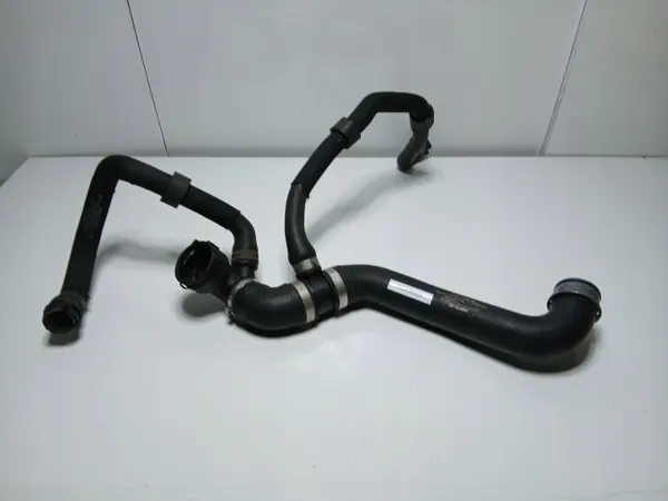 MB GLC X253 oikea vesiletku A2535014101 OEM image 2