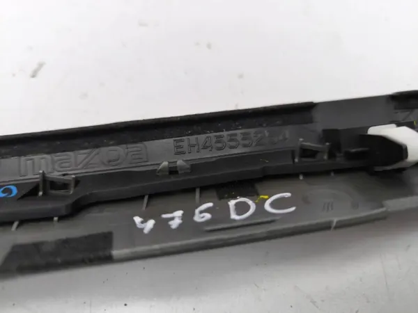 Mazda CX-7 2011 Mittkonsol List OEM EH4455254 image 6