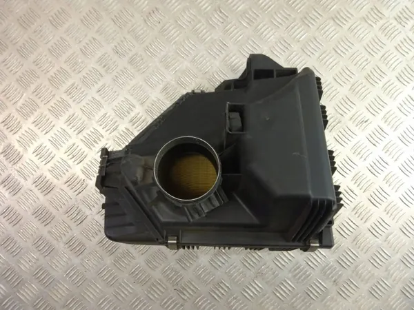 BMW Ilmansuodatin OEM 7601871 X3 F25 2017 image 4