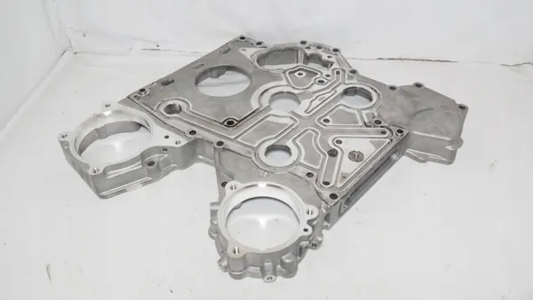 Cubierta motor Mercedes Arocs OEM A9360153702 - Usado image 4