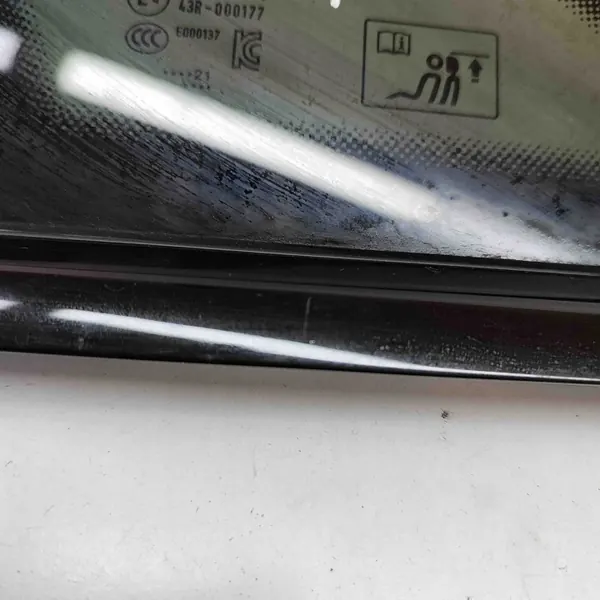 Linke Heckscheibe Audi A3 Limousine OEM 43R000177 image 6