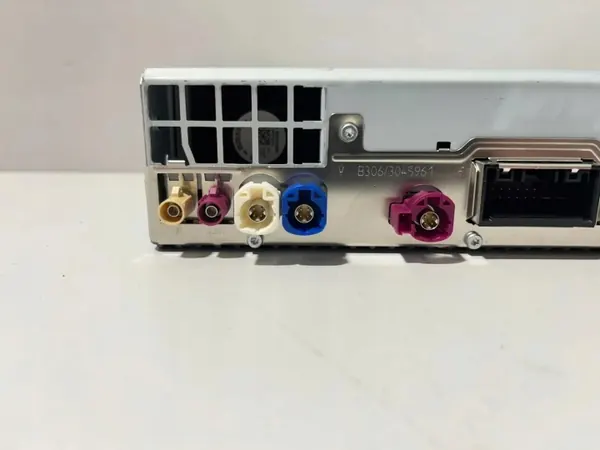 Pantalla Navegación BMW 5A07E68 12,3" Usada image 9