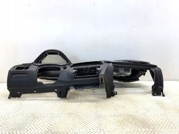 Salpicadero OEM 9218490 con airbag pasajero BMW F31 image 5