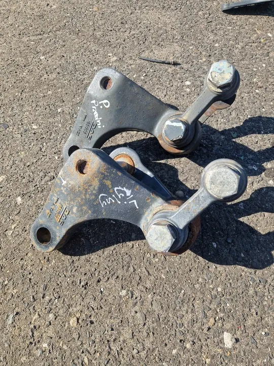 Supporto Molla DAF CF 85 8x4 Destro Anteriore Sinistro Posteriore OEM 1681511 image 2