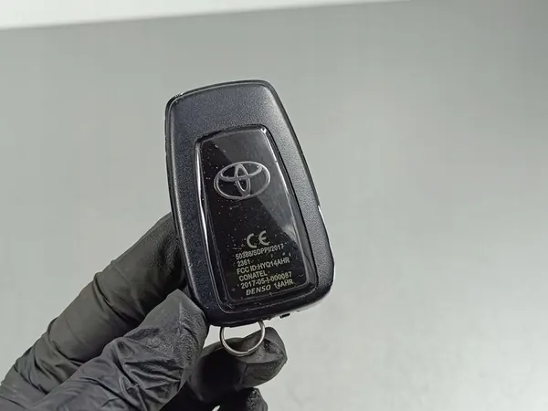 Clé ou Carte Toyota GT 86 2019 50388S image 2