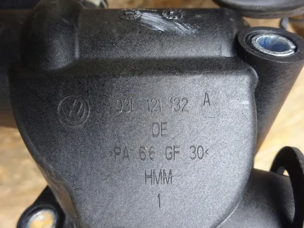 AUDI A4 B8 A5 8T 2.0 TDI Vesiputkisarja image 7