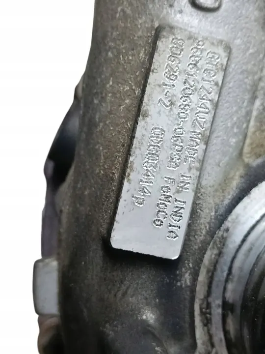 Turbo OEM 8062912 para Volvo V60 1.6L Diésel image 3