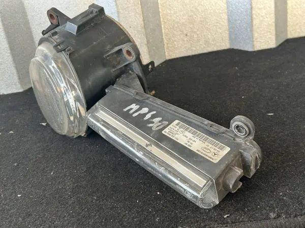 OEM A9608203156 + A9608202956 Halogéneo LED Esquerdo Mercedes image 10