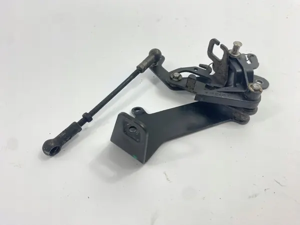 Mécanisme de liaison des gaz Mercedes W124 M111 image 4