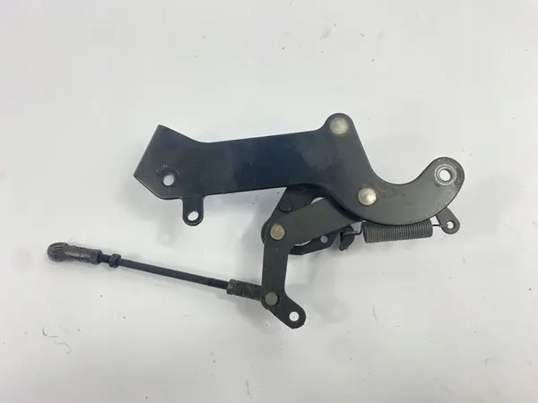 Mécanisme de liaison des gaz Mercedes W124 M111 image 5