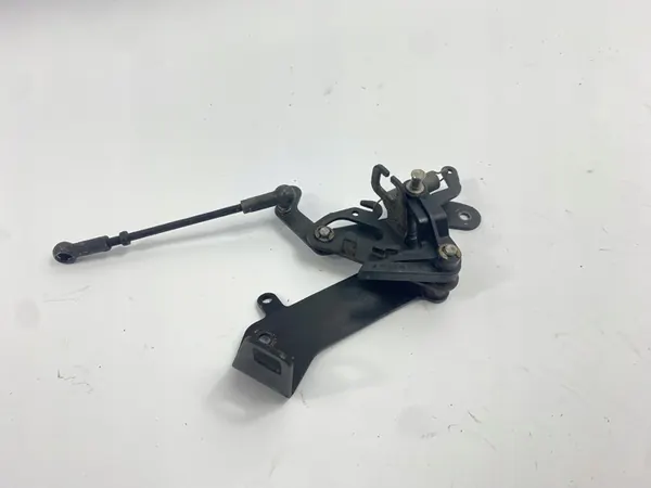 Mécanisme de liaison des gaz Mercedes W124 M111 image 9