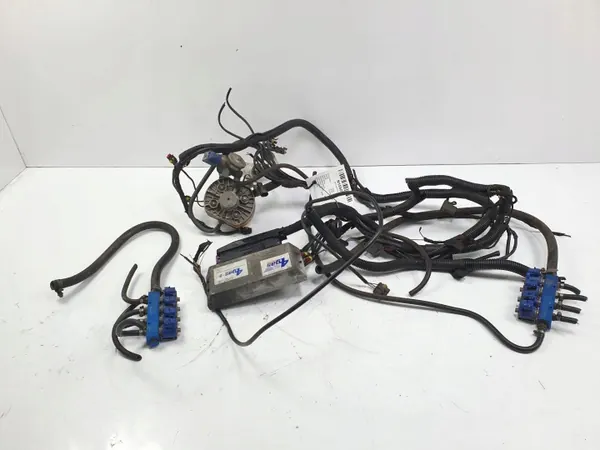 Kit d'installation GPL OEM 67R-014289 4GAS-8 image 2