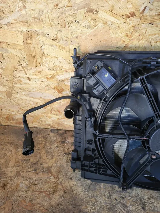 Radiador dianteiro Opel Grandland X 2019 1.5 HDI image 2