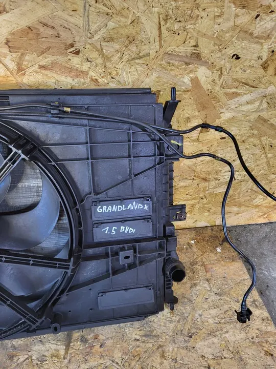 Radiador dianteiro Opel Grandland X 2019 1.5 HDI image 4